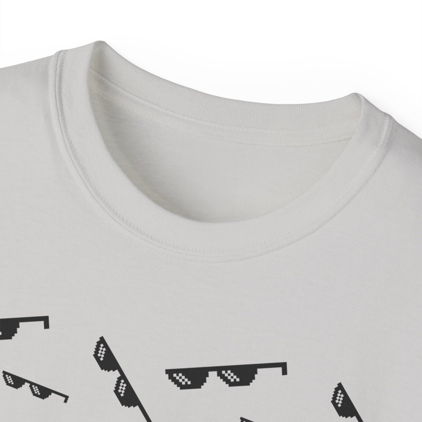 Vintage Style Unisex Tee, Casual Graphic T-Shirt, Nostalgic Gift for Friends, Retro Apparel for Music Lovers, Fun Group Outing Shirt